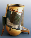 Grazina Plocica, vaassculptuur, porselein, 40x38 cm. 